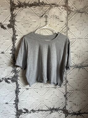 Prana Gray Cropped Crew Tee